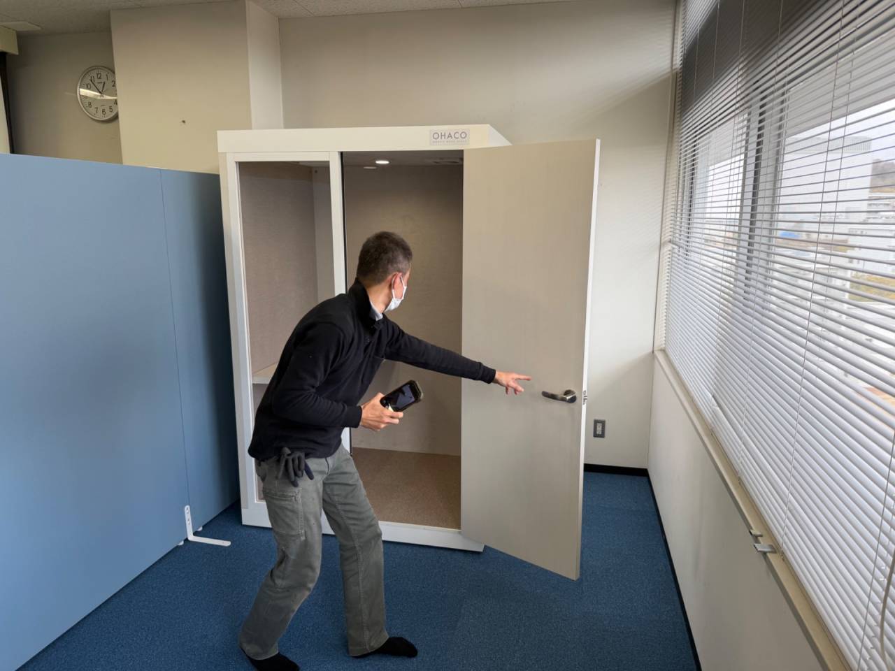 大学キャンパスにテレワークブースを設置|設置作業の流れと所要時間を解説